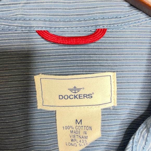 5/$25 Dockers Men's Button Down 100% Cotton Blue Striped Dress Shirt Size Medium - Picture 4 of 4